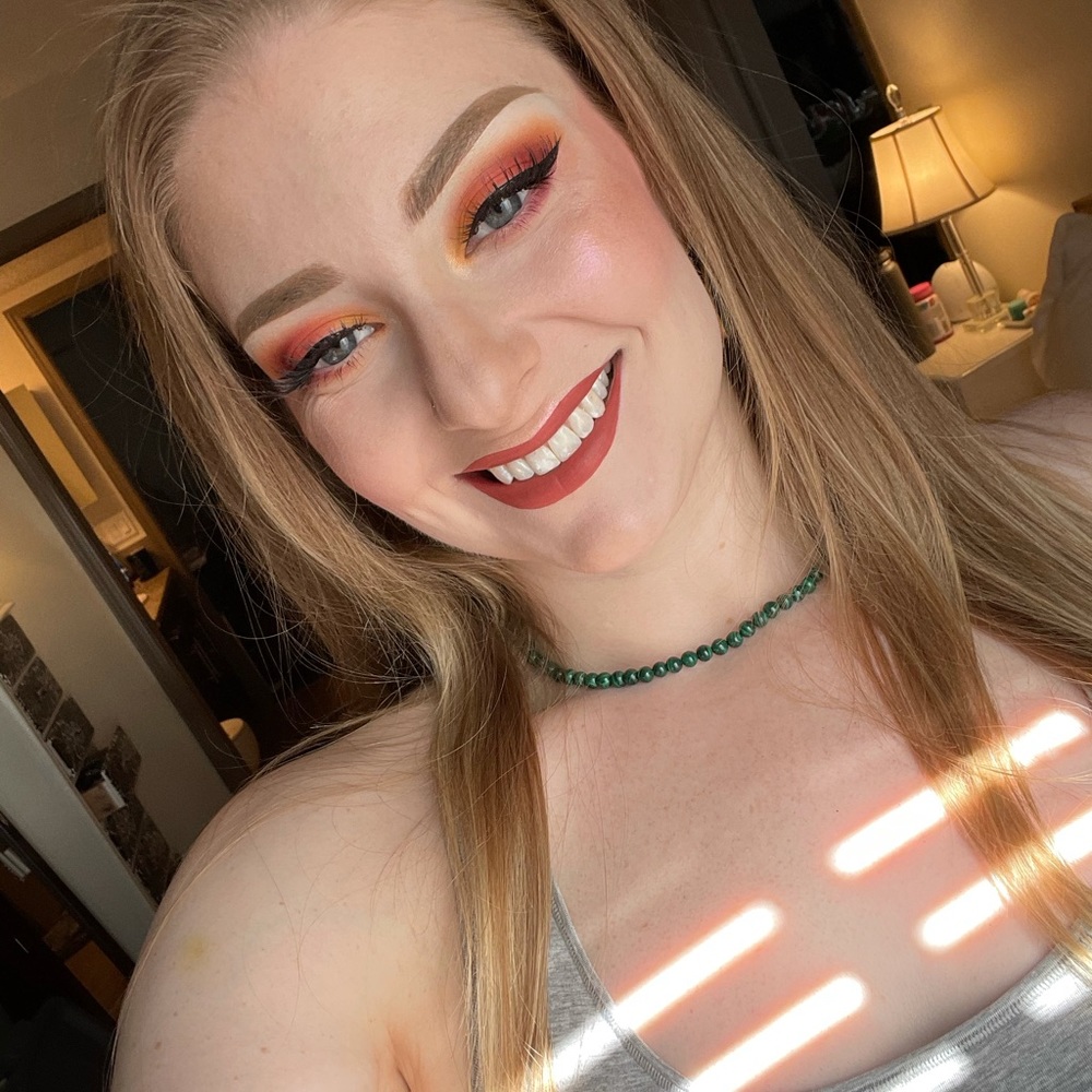 Meet your Posher, Katelynn